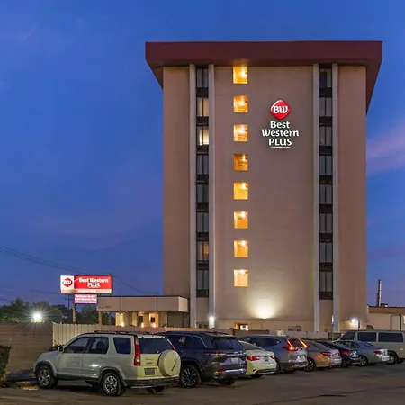Best Western Plus Grosvenor Airport Hotel-2